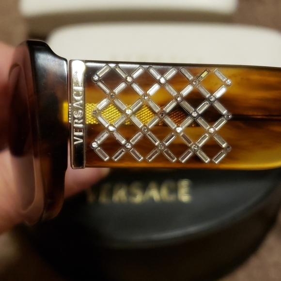 3 pair Versace sunglasses 🕶  with cases!! - Picture 10 of 13